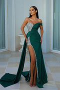 Vestidos de fiesta largos de sirena con lentejuelas verde oscuro y abertura de diseñador