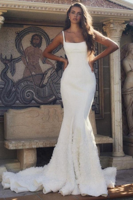Robe de mariée longue blanche en satin, coupe sirène, bretelles fines spaghetti