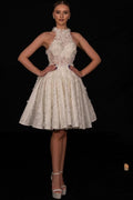 Vestido de Noiva Curto em Linha A com Renda, Contas e Lantejoulas, Sem Mangas