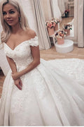 Abiti da sposa da designer principessa | Abiti da sposa in pizzo