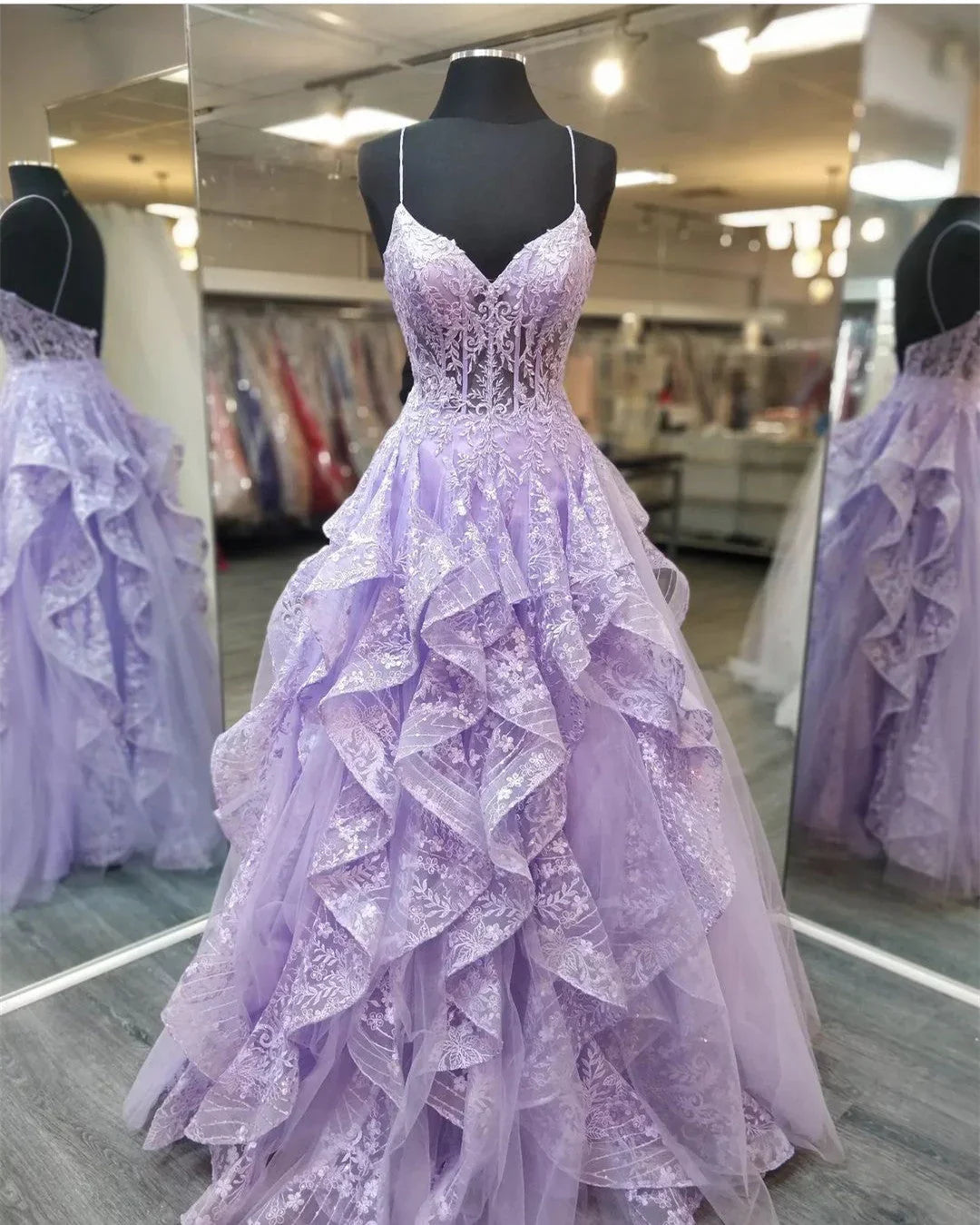 Vestidos de fiesta lilas con tirantes finos y cuerpo transparente Y1513