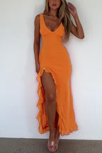 Robe longue débardeur échancrée en V ajustée à fentes hautes et volants