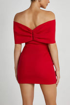 La robe bustier à nœud, une offrande d'amour