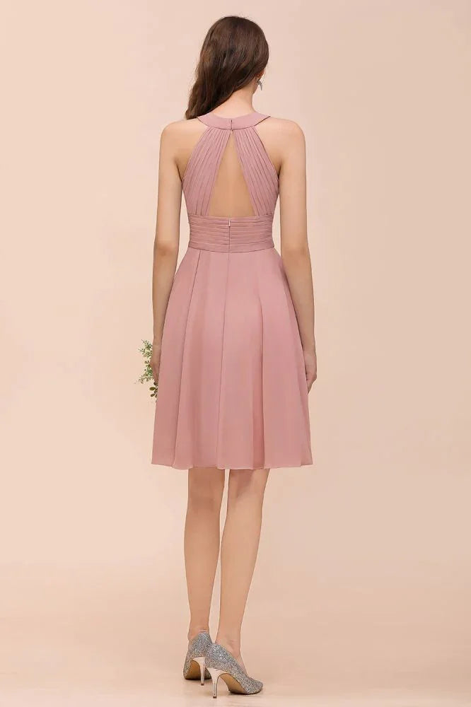 Staubrosa knielanges Brautjungfernkleid mit Neckholder aus Chiffon, Kleid der Trauzeugin