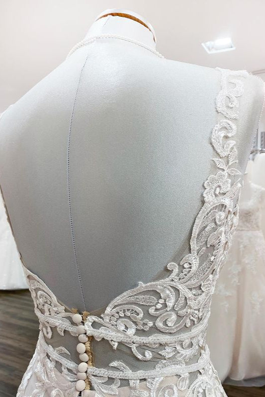Classic Long Mermaid Tulle Sleeveless Wedding Dress With Lace Backless