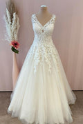 A Line Tulle Backless Floor Length Sweetheart Wedding Dress With Lace Appliques