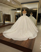 Gorgeous Glitter Ball Gown Long Wedding Dress With Sweetheart Neckline