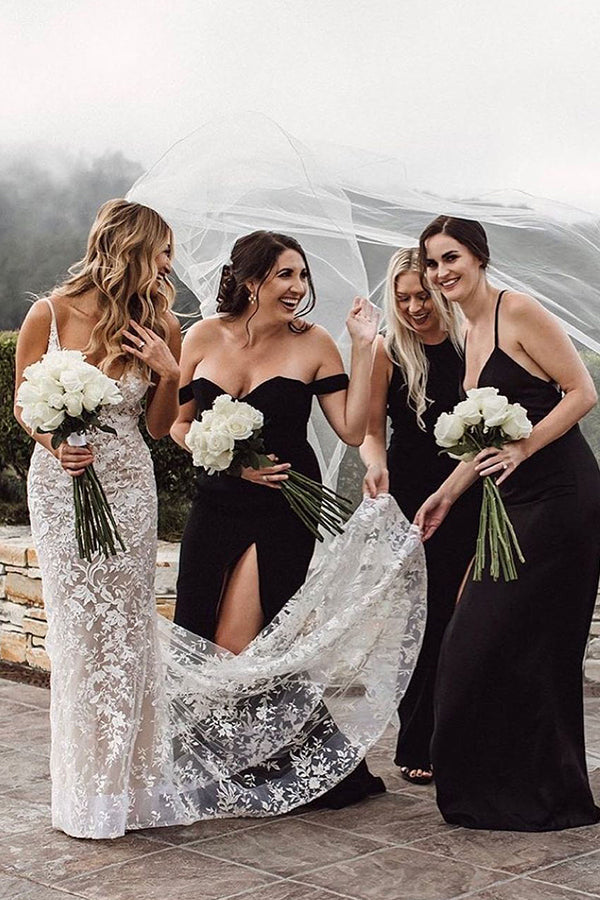 Modern Spaghetti Straps Jewel Mermaid Wedding Dress With Lace V Neck