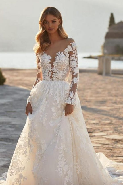 Robes de mariée élégantes en ligne A avec appliques en dentelle et manches
