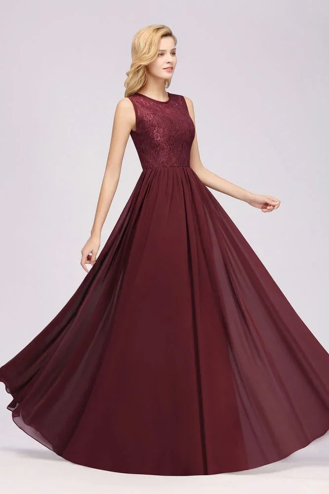 Vestidos elegantes de madrinha de casamento em linha A, sem mangas, em renda, com folhos de chiffon, decote em joia, comprimento até ao chão, com apliques