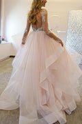 Abiti da sposa eleganti a linea ad A con maniche lunghe in tulle e applicazioni