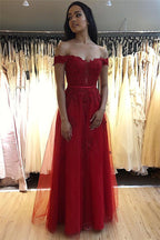 Robe de bal longue en tulle élégante, ligne A, décolletée épaules nues avec dentelle appliquée