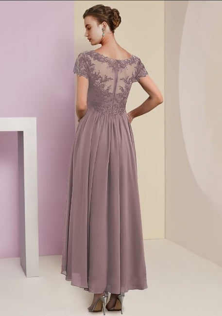 Elegant beautiful 3/4 length sleeves a-line lace mother dress