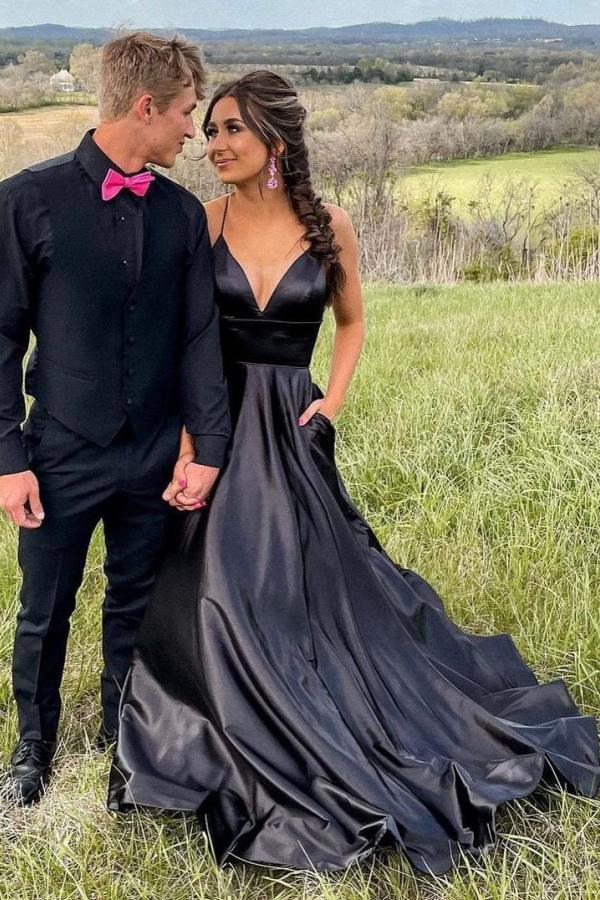 Robes de bal longues élégantes noires en ligne A à col en V avec poches