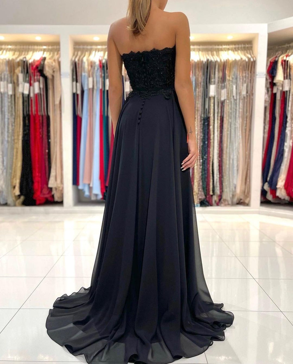 Elegant Black Long A-line Sweetheart Chiffon Prom Dress with Slit
