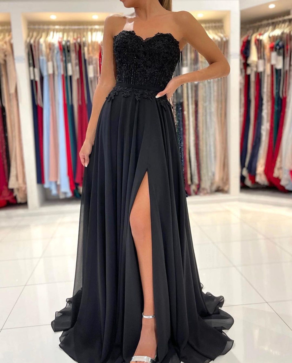 Elegant Black Long A-line Sweetheart Chiffon Prom Dress with Slit