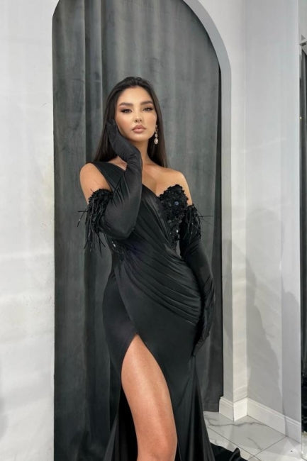 Robe de bal longue noire élégante sirène à une épaule ornée de sequins avec fente