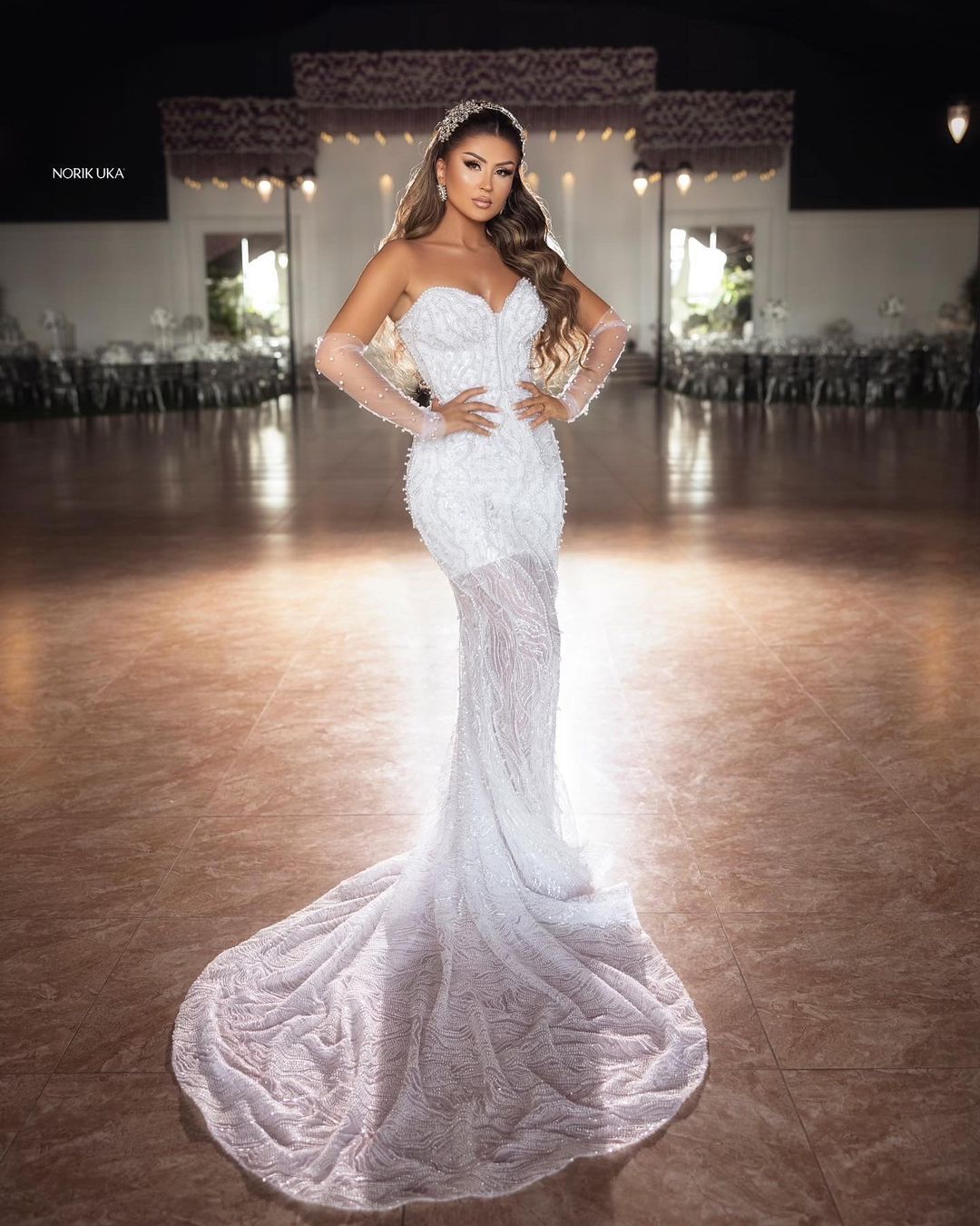 Floor Length Sweetheart Sleeveless Lace Mermaid Wedding Dress With Beaded Accents