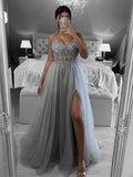 Robe de bal formelle élégante grise longue en ligne A à col en V avec dos ouvert et perles, fendue