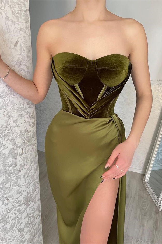 Vestidos de Festa Elegantes de Cetim Verde, Sem Alças, Sem Mangas, Estilo Sereia, com Fenda