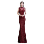 Abito da sera sirena senza maniche color borgogna con scollo a illusione elegante