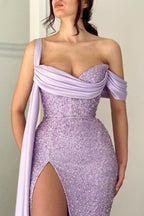Robes de soirée sirène longues lilas élégantes à paillettes avec décolleté bardot et fente