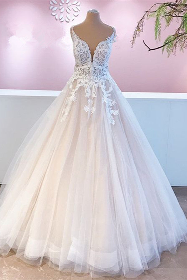 Elegante vestido de novia largo de corte A con apliques de encaje de tul y escote corazón sin espalda