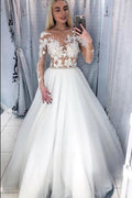 Abito da sposa elegante lungo a linea ad A con scollo a barca, applicazioni in pizzo e tulle, con maniche