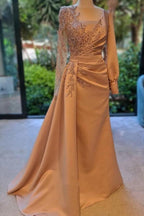 Robe de bal élégante longue en satin, ligne A, col bateau, en dentelle avec volants et manches