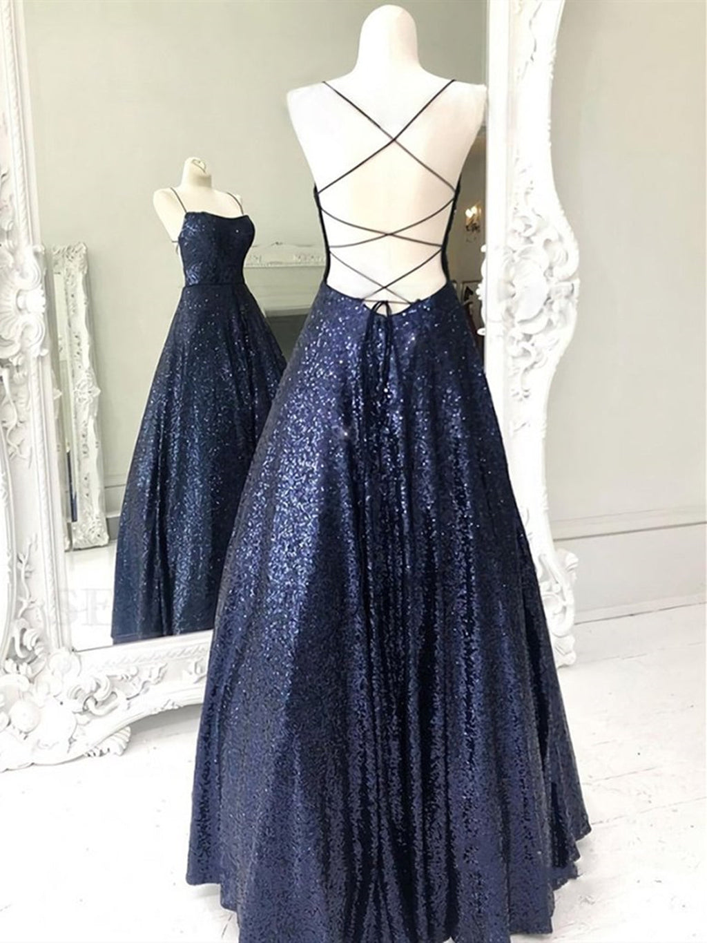 Robes de bal élégantes longues en ligne A, bustier sans bretelles, dos ouvert, ornées de paillettes