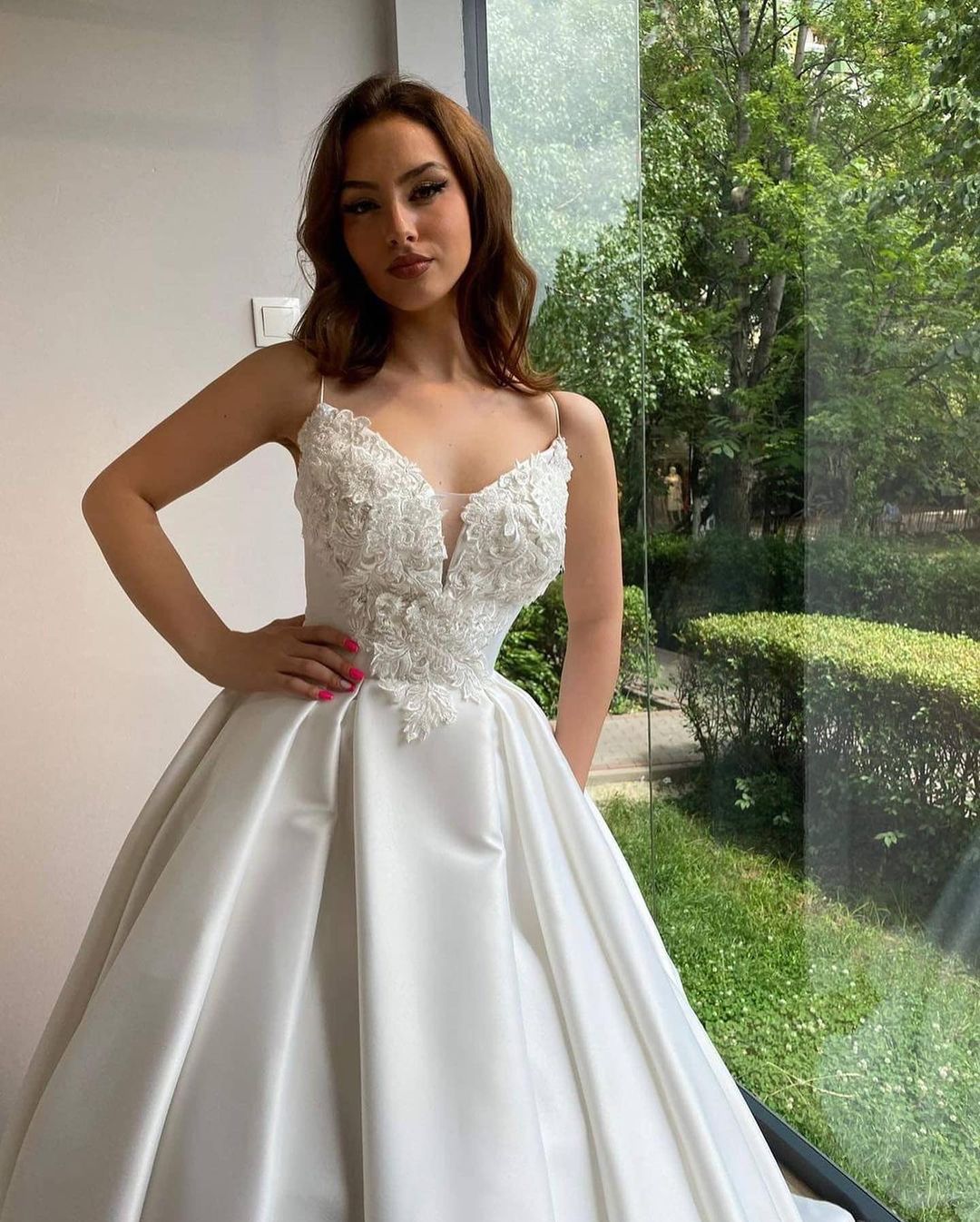 Vestidos Elegantes Longos de Bola com Decote Coração, Alças Finas de Espaguete, Vestido de Noiva em Cetim