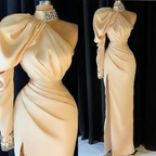 Robe de bal élégante longue champagne à col montant, une épaule, fendue avec fente