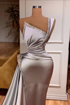 Robe de bal élégante longue sirène en satin, asymétrique et sans manches