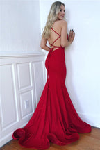 Robe de bal élégante longue sirène à fines bretelles et dos ouvert