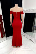 Vestido de fiesta largo elegante estilo sirena con escote corazón, hombros descubiertos y abertura frontal