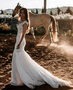 Abito da sposa elegante lungo a sirena con scollo a cuore, tulle, pizzo e schiena scoperta