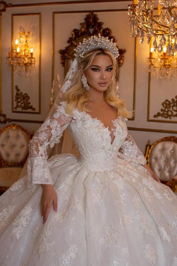 Elegantes Ballkleid mit langen Ärmeln, V-Ausschnitt und Herzausschnitt, Brautkleid mit Spitzenapplikationen