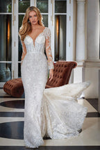 Robe de mariée élégante sirène à col en V, dos nu en dentelle avec appliques et manches longues