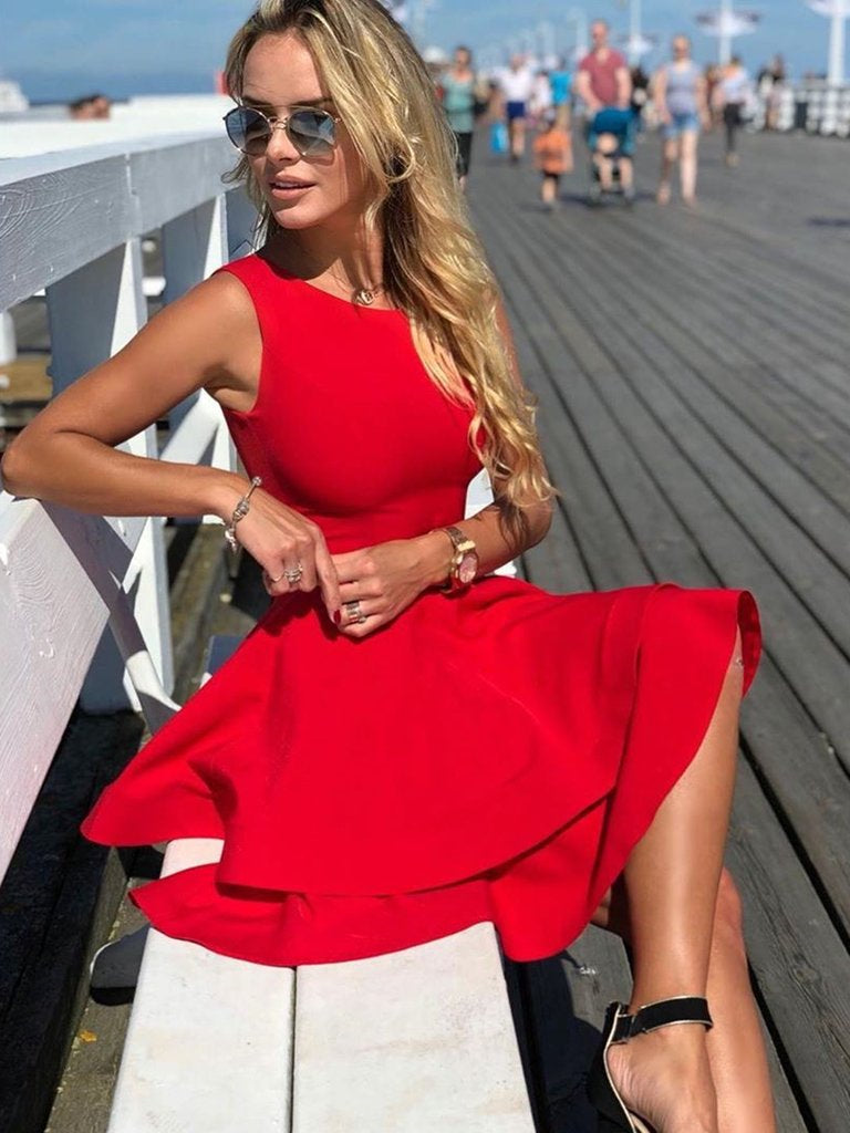 Vestidos Elegantes Curtos Vermelhos em Cetim para Baile de Finalistas e Festas