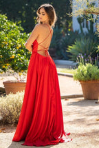 Robes de bal élégantes rouges en satin, sans manches, à fines bretelles spaghetti, coupe droite avec volants