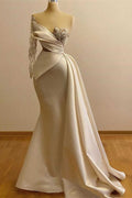 Vestido de baile elegante de cetim, com um ombro só, corte sereia e comprimento até ao chão