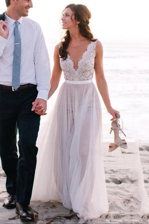Elegantes U-Ausschnitt A-Linie Tüll Strand Brautkleid