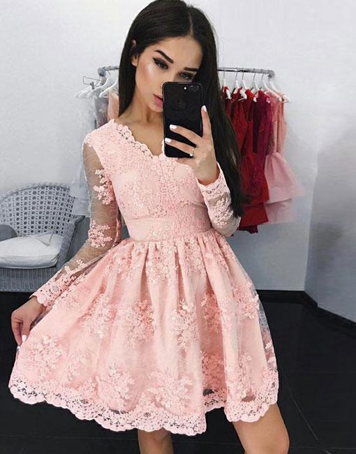 Vestidos Elegantes Curtos em Linha A com Renda para Festa de Regresso a Casa com Mangas