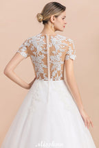 Vestido de Noiva Elegante com Mangas Curtas, Aplicações de Renda Branca e Saia Rodada