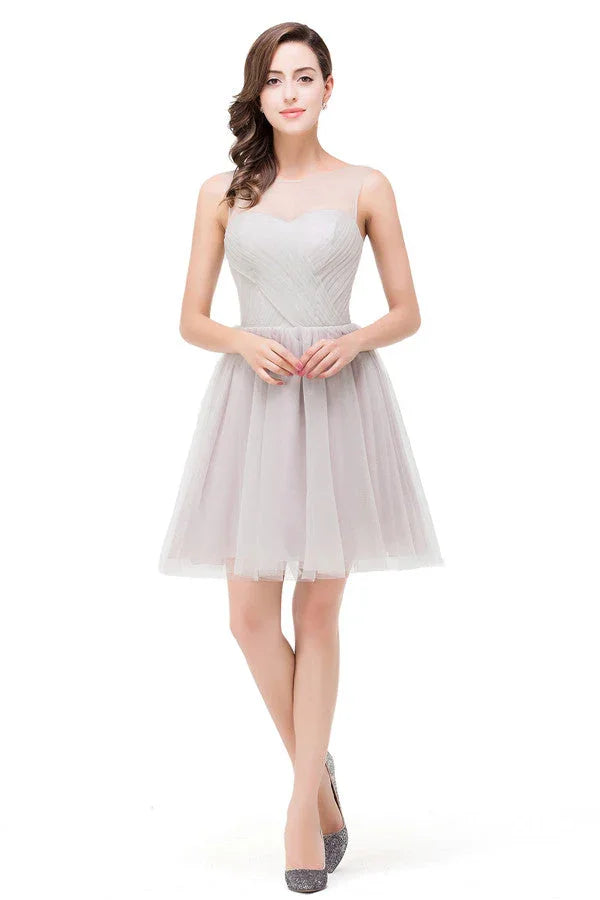 Vestidos Elegantes Prateados de Dama de Honra Mini em Linha A com Decote Redondo