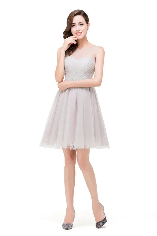 Vestidos Elegantes Prateados de Dama de Honra Mini em Linha A com Decote Redondo