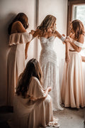 Vestido de noiva elegante estilo sereia em renda boho