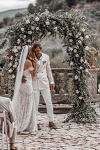 Vestido de noiva elegante estilo sereia em renda boho