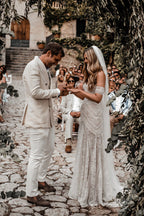 Vestido de noiva elegante estilo sereia em renda boho