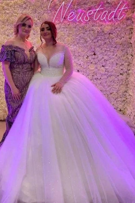 Robe de bal élégante à manches longues en tulle pour mariage avec décolleté en cœur